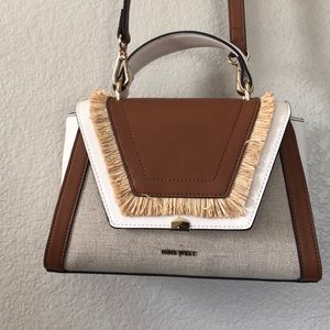 Nine West crossbody☀️